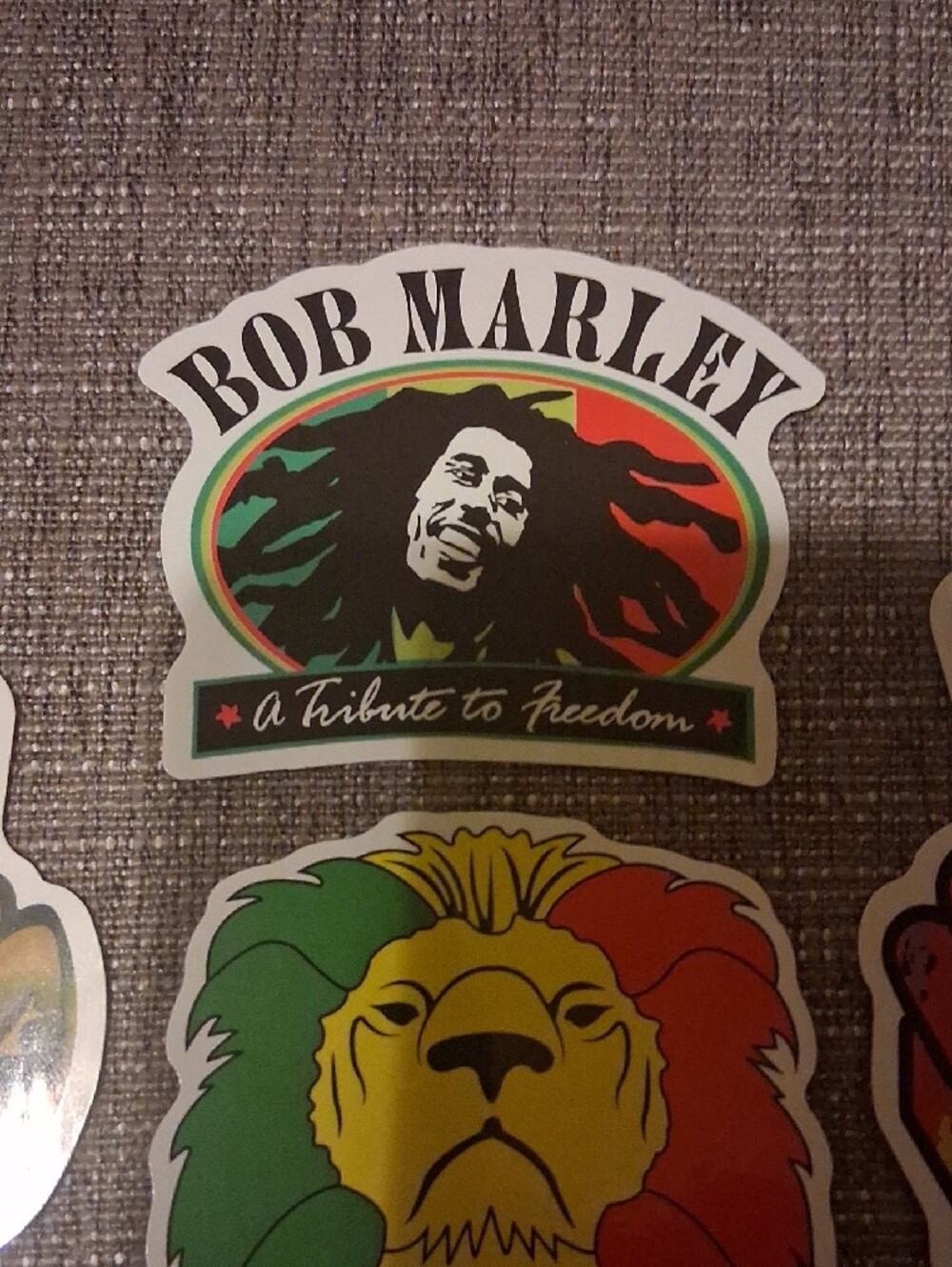 One Love Rasta Lion Sticker Set - Multicolor - Picture 2 of 5